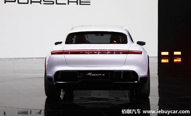 保時捷Mission E Cross Turismo.png